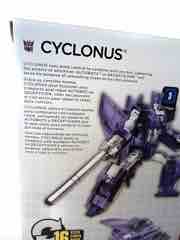 Hasbro Transformers Generations Combiner Wars Cyclonus Action Figure