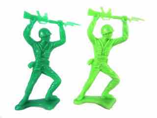 Tim Mee Toys Green vs. Green Soldiers Figure Set