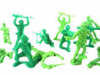 Tim Mee Toys Green vs. Green Soldiers Figure Set