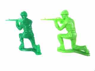 Tim Mee Toys Green vs. Green Soldiers Figure Set