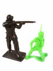 Tim Mee Toys Green vs. Green Soldiers Figure Set