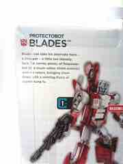 Hasbro Transformers Generations Combiner Wars Protectobot Blades Action Figure