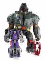 Hasbro Transformers Timelines BotCon Oilmaster Action Figure