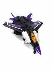 Hasbro Transformers Generations Combiner Wars Skywarp Action Figure