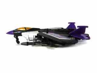 Hasbro Transformers Generations Combiner Wars Skywarp Action Figure