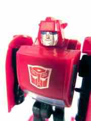 Hasbro Transformers Generations Legion Cliffjumper Action Figure