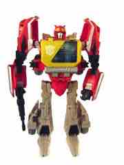 Hasbro Transformers Generations Fall of Cybertron Autobot Blaster