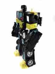 Takara-Tomy Transformers Unite Warriors Grand Scourge Action Figure