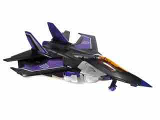 Hasbro Transformers Generations Combiner Wars Skywarp Action Figure