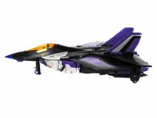 Hasbro Transformers Generations Combiner Wars Skywarp Action Figure