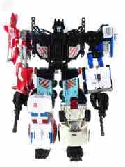 Hasbro Transformers Generations Combiner Wars Protectobot Rook Action Figure