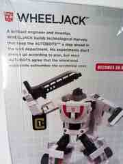 Hasbro Transformers Generations Combiner Wars Wheeljack Action Figure