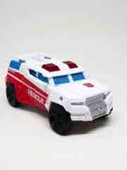 Hasbro Transformers Generations Combiner Wars First Aid Action Figure