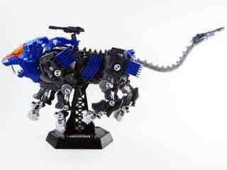 Takara-Tomy Zoids Masterpiece Shield Liger Figure Kit