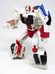Hasbro Transformers Generations Combiner Wars Protectobot Streetwise Action Figure