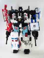 Hasbro Transformers Generations Combiner Wars Protectobot Streetwise Action Figure