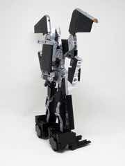 Hasbro Transformers SDCC 2016 Exclusive Soundwave Action Figure