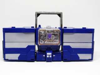 Hasbro Transformers Generations Titans Return Soundwave Action Figure