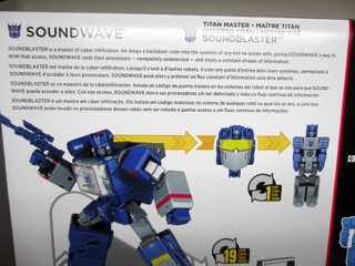 Hasbro Transformers Generations Titans Return Soundwave Action Figure