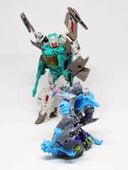 Hasbro Transformers Generations Titans Return Gnaw Action Figure