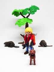 Playmobil 5562 Wild Life Beavers with Backpacker Figure Set