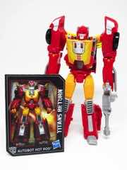 Hasbro Transformers Generations Titans Return Autobot Hot Rod