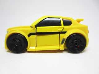 Hasbro Transformers Generations Titans Return Bumblebee Action Figure