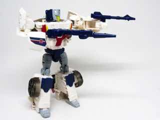 Hasbro Transformers Generations Titans Return Autobot Breakaway Action Figure