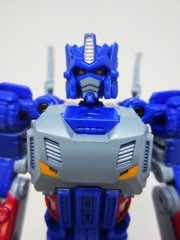 Takara-Tomy Transformers Legends Convobat