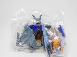 Takara-Tomy Transformers Legends Convobat Action Figure