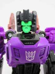 Hasbro Transformers Generations Titans Return Decepticon Fangry