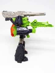 Hasbro Transformers Generations Titans Return Hardhead Action Figure