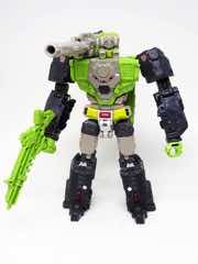 Hasbro Transformers Generations Titans Return Hardhead Action Figure