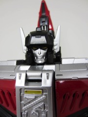 Hasbro Transformers Generations Titans Return Sky Shadow