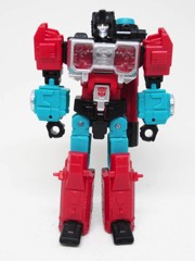 Hasbro Transformers Generations Titans Return Perceptor Action Figure