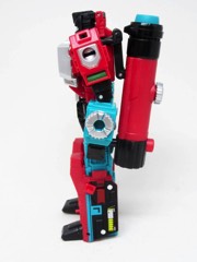 Hasbro Transformers Generations Titans Return Perceptor Action Figure