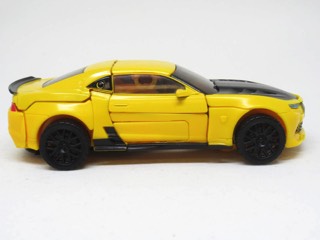 Hasbro Transformers The Last Knight Premier Edition Bumblebee Action Figure