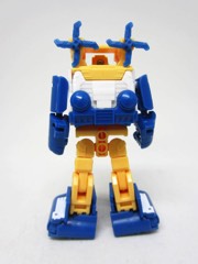 Hasbro Transformers Generations Titans Return Seaspray Action Figure