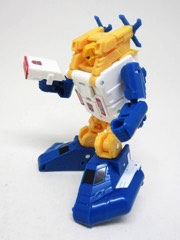 Hasbro Transformers Generations Titans Return Seaspray Action Figure