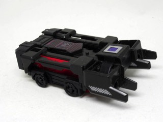 Hasbro Transformers Generations Titans Return Laserbeak Action Figure