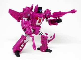 Hasbro Transformers Generations Titans Return Misfire Action Figure