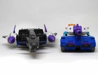 Hasbro Transformers Generations Titans Return Decepticon Overlord Action Figure