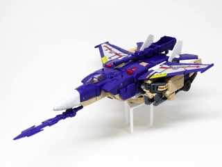 Hasbro Transformers Generations Titans Return Blitzwing Action Figure