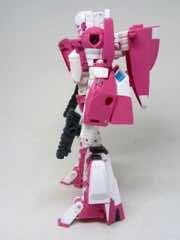 Hasbro Transformers Generations Titans Return Arcee Action Figure