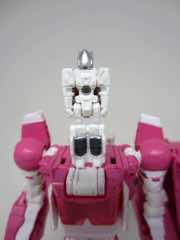 Hasbro Transformers Generations Titans Return Arcee Action Figure