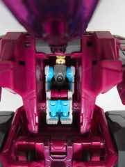 Hasbro Transformers Generations Titans Return Grotusque Action Figure