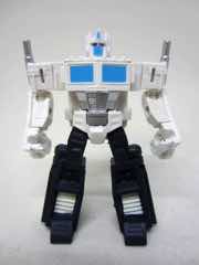 Hasbro Transformers Generations Legion Ultra Magnus Action Figure