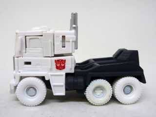 Hasbro Transformers Generations Legion Ultra Magnus Action Figure