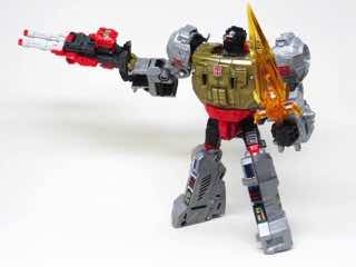 Transformers Generations Power of the Primes Micronus with Cloudburst Decoy Armor Action Figure
