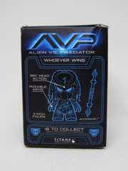 Titan Merchandise Alien vs. Predator The Whoever Wins Collection Scar Vinyl Figure